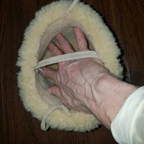 Small Sheepskin Satchel Purse - Picture 4 of 6